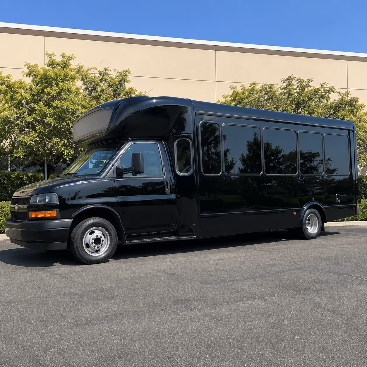 Richardson Winery Tour & Pub Crawl Transportation